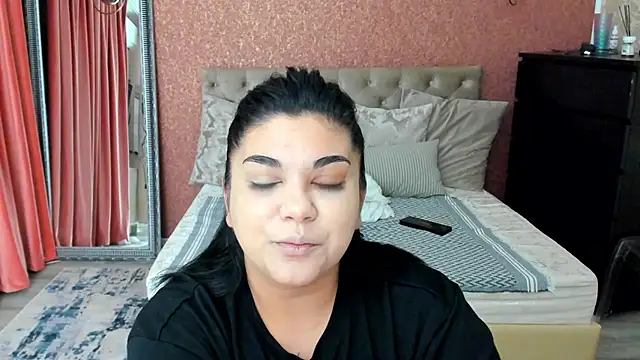 SpicyCarlaXX online show from May 2026 08:15:01 PM