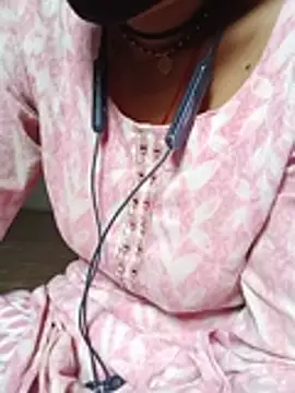 Anushasharma89 online show from July 2026 06:28:01 AM