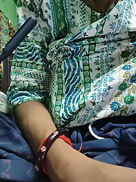 Anushasharma89 online show from July 2026 09:01:02 AM