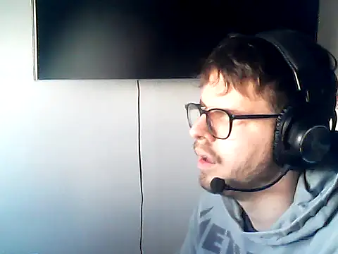 DesertedMonoxide online show from March 2026 11:43:01 AM