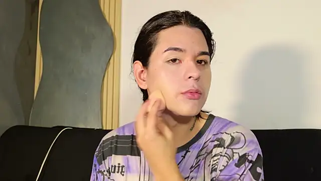 Snapshot of Angel-umbra chatting on January 2026 07:52:02 PM Angel-umbra online show from January 2026 07:52:02 PM