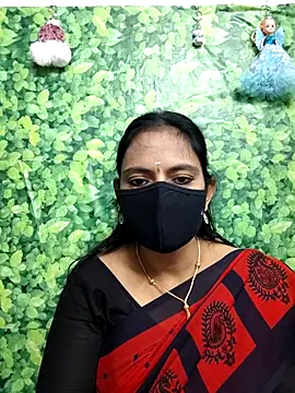 Queen-Neha online show from December 2025 05:45:02 AM