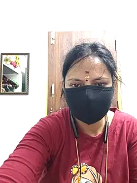 Queen-Neha online show from May 2026 02:35:01 PM