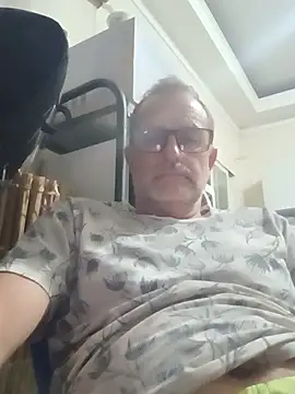 Snapshot of nard53 chatting on July 2026 01:08:01 AM nard53 online show from July 2026 01:08:01 AM
