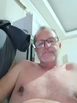 Snapshot of nard53 chatting on July 2026 10:34:01 PM nard53 online show from July 2026 10:34:01 PM