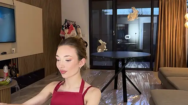 Jolienne online show from May 2026 05:55:02 PM