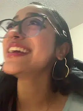 Snapshot of LilithMonette chatting on April 2026 04:46:01 AM LilithMonette online show from April 2026 04:46:01 AM