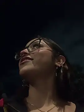 Snapshot of LilithMonette chatting on April 2026 02:39:01 AM LilithMonette online show from April 2026 02:39:01 AM