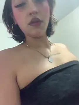 LilithMonette online show from May 2026 01:57:02 AM