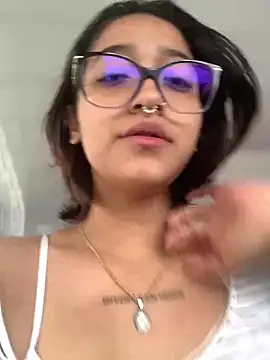 LilithMonette online show from May 2026 04:12:02 PM