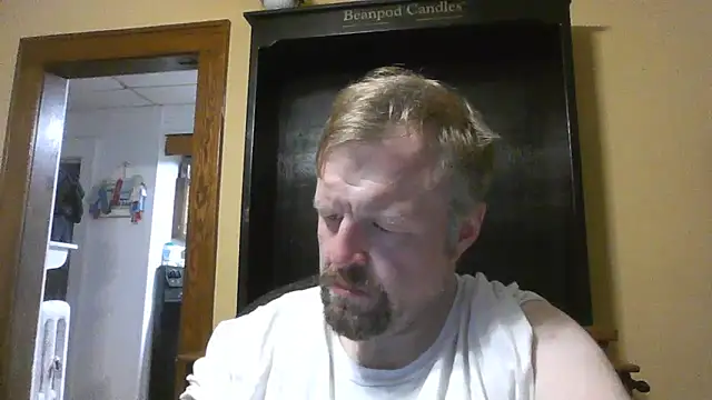 Snapshot of TheOneDonShaun chatting on April 2026 01:30:02 AM TheOneDonShaun online show from April 2026 01:30:02 AM