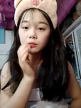 Baa-bee22 online show from April 2026 05:49:02 AM