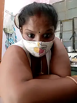 Snapshot of CUTE-LOVE-SWEETS chatting on April 2026 04:31:02 PM CUTE-LOVE-SWEETS online show from April 2026 04:31:02 PM