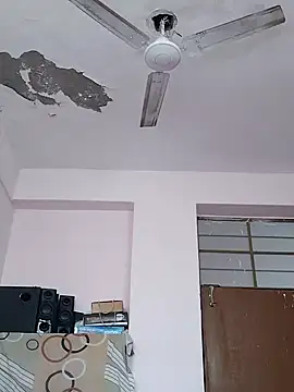 Snapshot of CUTE-LOVE-SWEETS chatting on May 2026 03:57:02 AM CUTE-LOVE-SWEETS online show from May 2026 03:57:02 AM