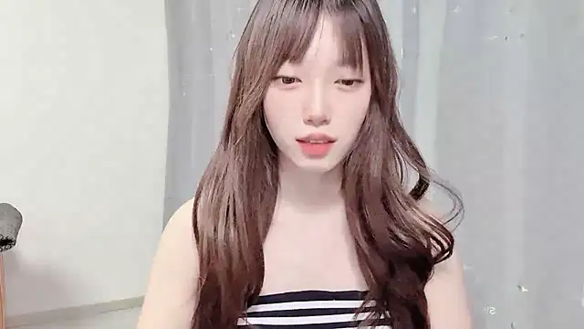 yuyayayu online show from November 2025 03:04:01 PM