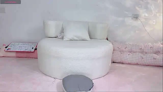 Snapshot of lucky-188 chatting on February 2026 12:57:02 PM lucky-188 online show from February 2026 12:57:02 PM