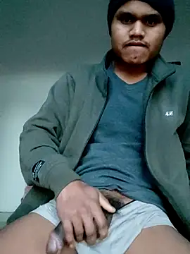 Snapshot of Zinexraj chatting on January 2026 12:10:01 PM Zinexraj online show from January 2026 12:10:01 PM