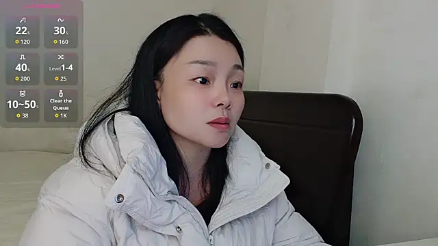 Snapshot of Aggie31 chatting on November 2025 03:34:01 AM Aggie31 online show from November 2025 03:34:01 AM