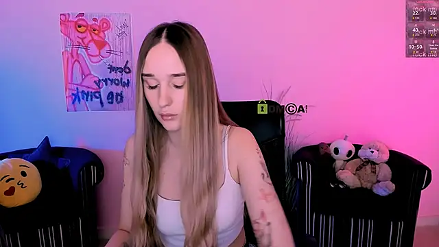  kellykitten  online show from February 2026 12:33:01 PM