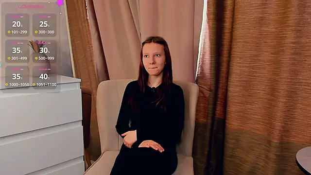 Snapshot of AntoninaMollica chatting on November 2025 07:08:01 AM AntoninaMollica online show from November 2025 07:08:01 AM