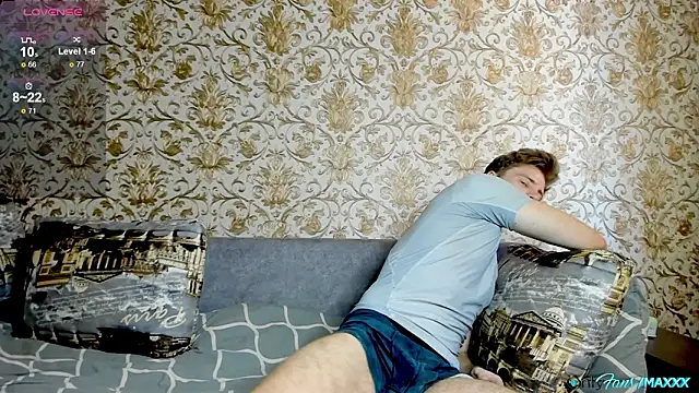 Maxhornyblondieman online show from March 2026 09:03:02 AM