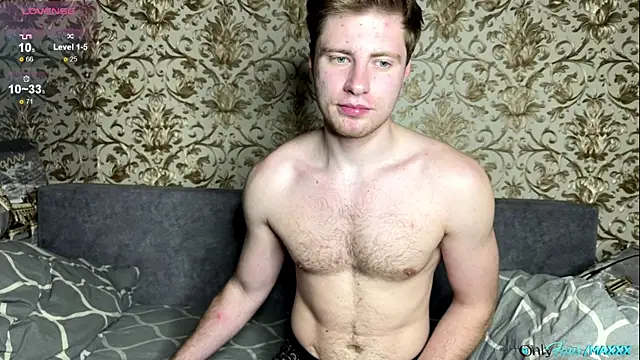 Maxhornyblondieman online show from May 2026 06:39:01 PM