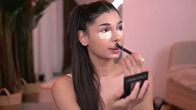 Snapshot of LuvCaprice chatting on January 2026 02:52:02 PM LuvCaprice online show from January 2026 02:52:02 PM