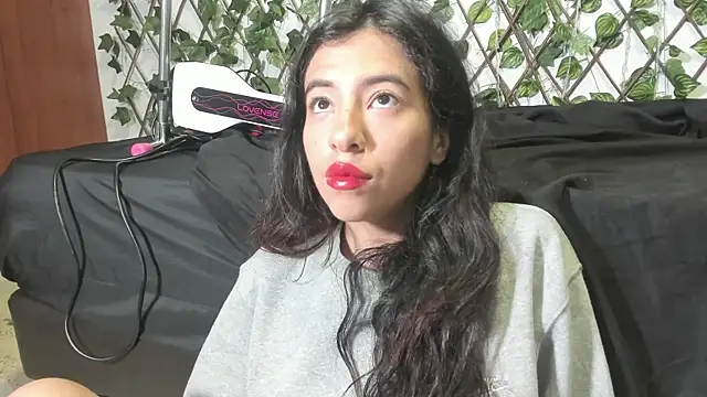 LittlePeach  online show from March 2026 11:14:01 AM