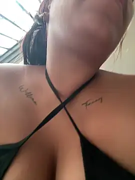 ArielleMillerr- online show from May 2026 05:21:02 PM