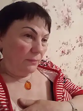 OliviaaSkyy online show from May 2026 05:32:01 PM
