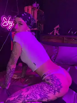 Shy-Ivy online show from May 2026 10:16:02 PM
