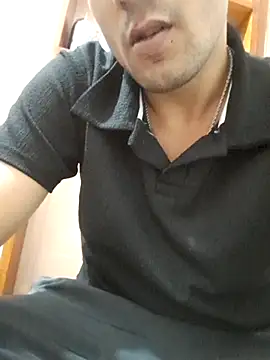 FrappedLocking online show from May 2026 04:17:02 AM