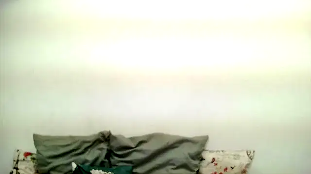 BrunetteNaomi8 online show from May 2026 08:26:01 PM