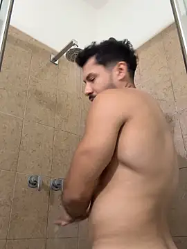 DARG 17 online show from April 2026 10:16:01 PM