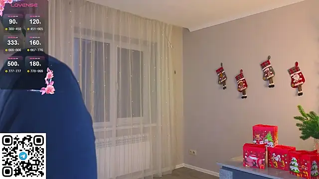 Snapshot of UmbraVelour chatting on December 2025 01:39:02 PM UmbraVelour online show from December 2025 01:39:02 PM