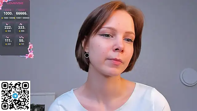 Snapshot of UmbraVelour chatting on December 2025 01:30:01 PM UmbraVelour online show from December 2025 01:30:01 PM