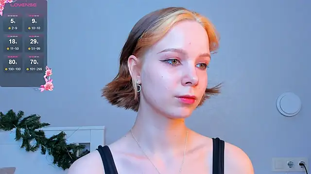 Snapshot of UmbraVelour chatting on January 2026 02:08:01 PM UmbraVelour online show from January 2026 02:08:01 PM