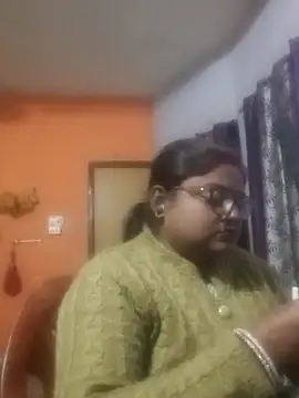 Snapshot of Simran62 chatting on December 2025 06:16:01 PM Simran62 online show from December 2025 06:16:01 PM