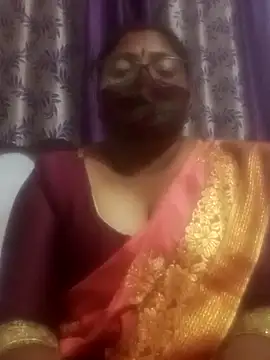 Snapshot of Simran62 chatting on February 2026 07:23:02 PM Simran62 online show from February 2026 07:23:02 PM