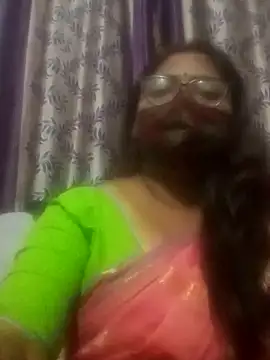 Snapshot of Simran62 chatting on February 2026 06:22:02 PM Simran62 online show from February 2026 06:22:02 PM