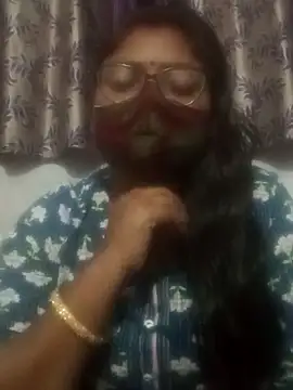 Snapshot of Simran62 chatting on February 2026 06:00:02 PM Simran62 online show from February 2026 06:00:02 PM