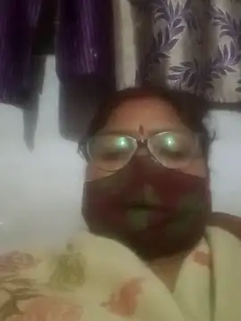 Snapshot of Simran62 chatting on February 2026 06:03:01 PM Simran62 online show from February 2026 06:03:01 PM