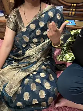 cutestpearl online show from February 2026 06:17:02 PM