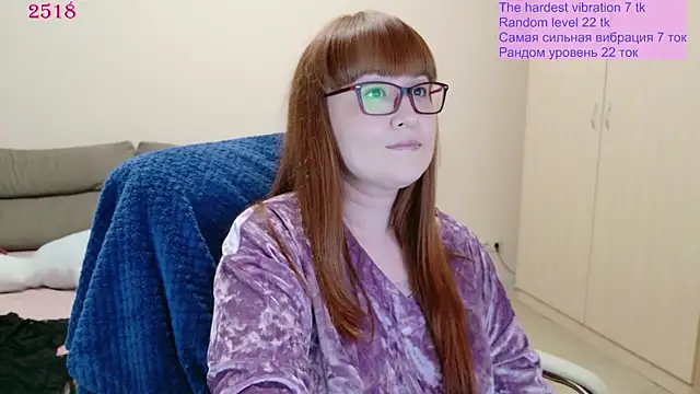 Foxy-lady online show from May 2026 06:59:01 PM