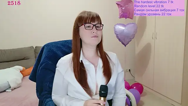 Foxy-lady online show from June 2026 07:45:02 AM