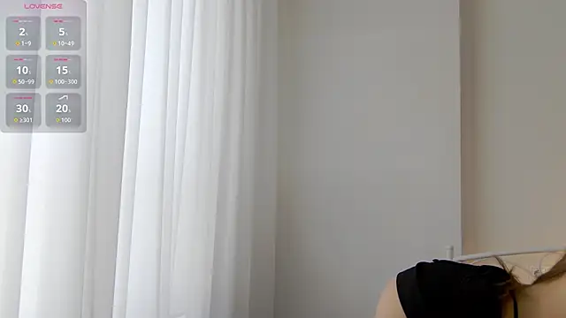 NicoletteBean online show from May 2026 06:20:01 AM