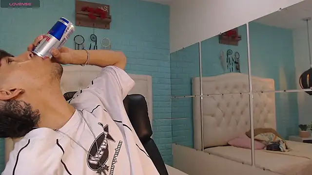 DraxBlade09 online show from June 2026 07:59:02 PM