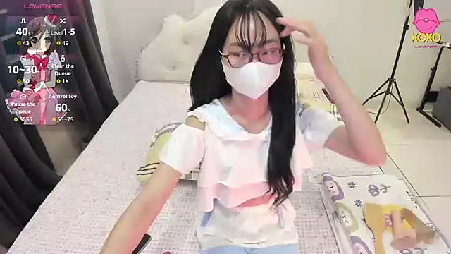 Snapshot of Teahyee chatting on January 2026 02:32:02 PM Teahyee online show from January 2026 02:32:02 PM