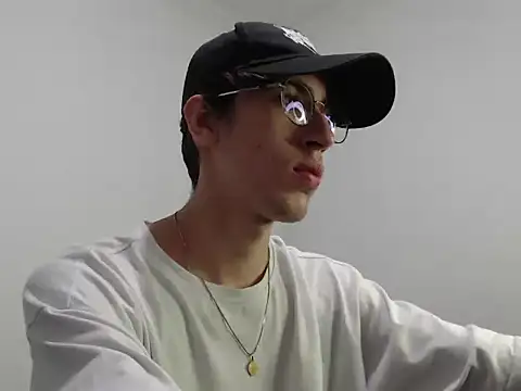 Dio  morningstar online show from November 2025 05:17:02 AM