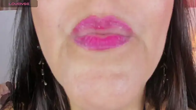 Sharlotte BBW  online show from November 2025 01:11:01 PM